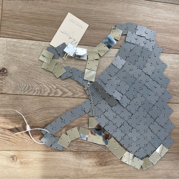 Mew Mew metallic crop top - Picture 4 of 4